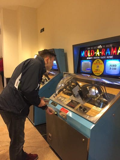 2Christian-Henry-Ford-020617